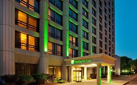 Holiday Inn And Suites Downtown Ottawa